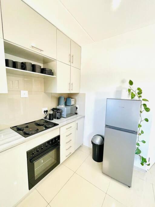 Trendy, Comfortable 1 Bedroom Apartments In Mthatha Bagian luar foto