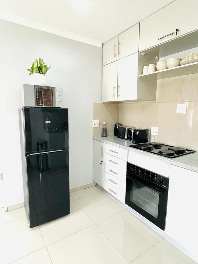 Trendy, Comfortable 1 Bedroom Apartments In Mthatha Bagian luar foto