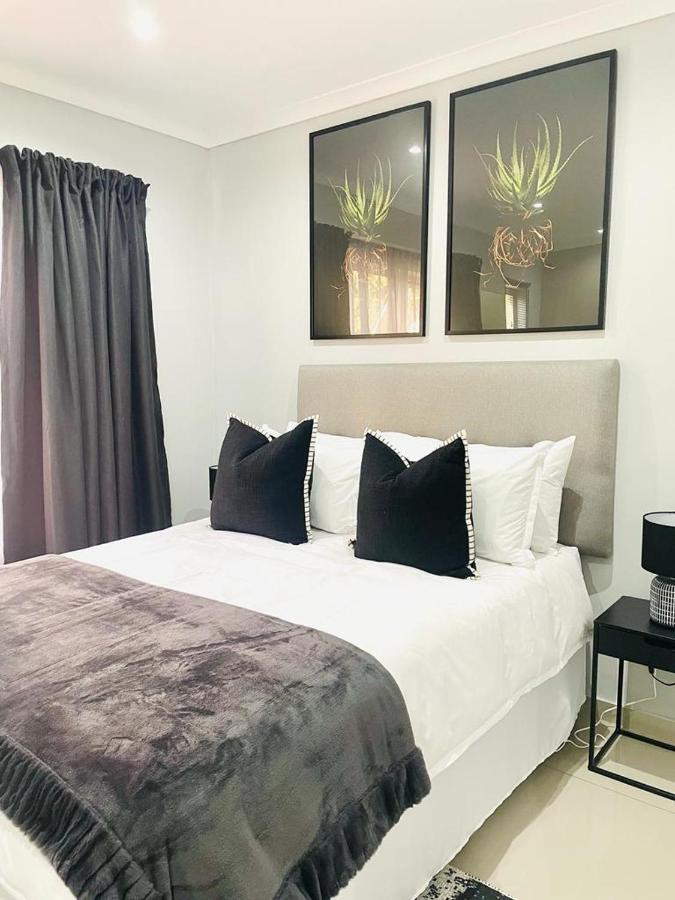 Trendy, Comfortable 1 Bedroom Apartments In Mthatha Bagian luar foto