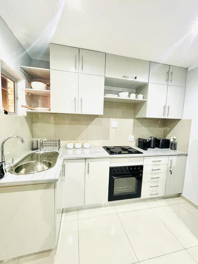 Trendy, Comfortable 1 Bedroom Apartments In Mthatha Bagian luar foto