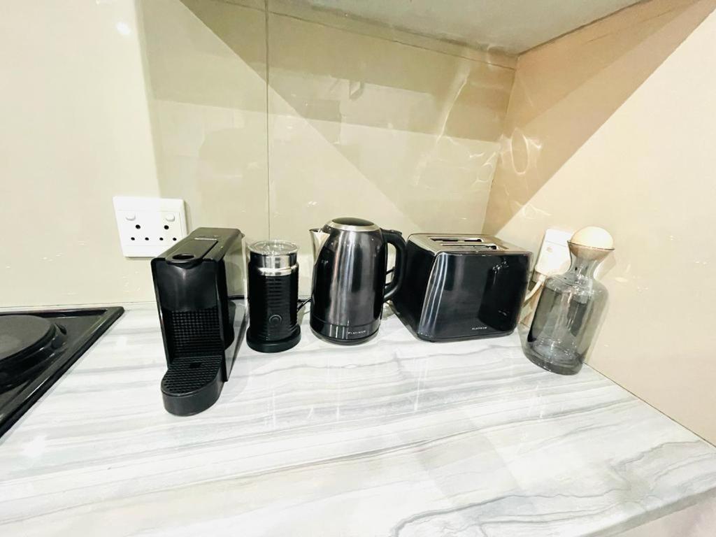 Trendy, Comfortable 1 Bedroom Apartments In Mthatha Bagian luar foto