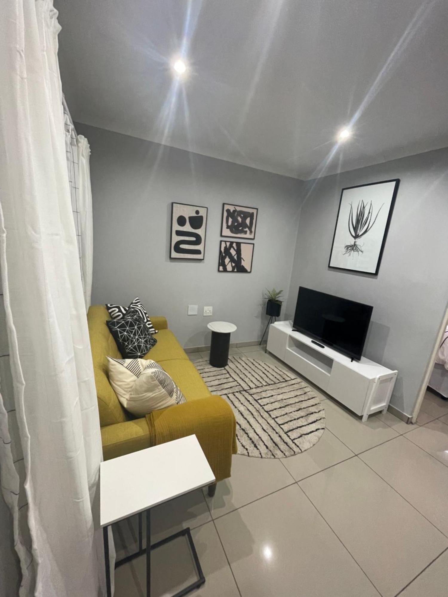 Trendy, Comfortable 1 Bedroom Apartments In Mthatha Bagian luar foto