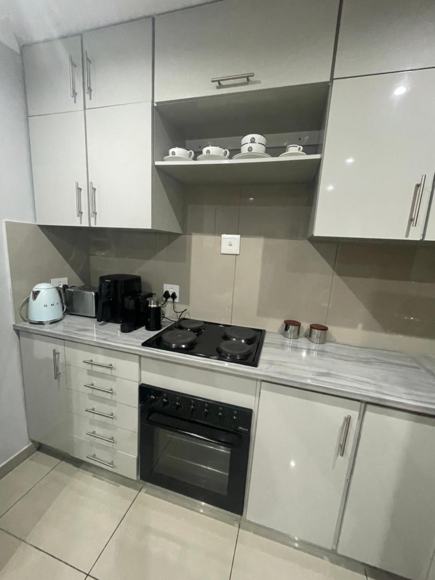 Trendy, Comfortable 1 Bedroom Apartments In Mthatha Bagian luar foto