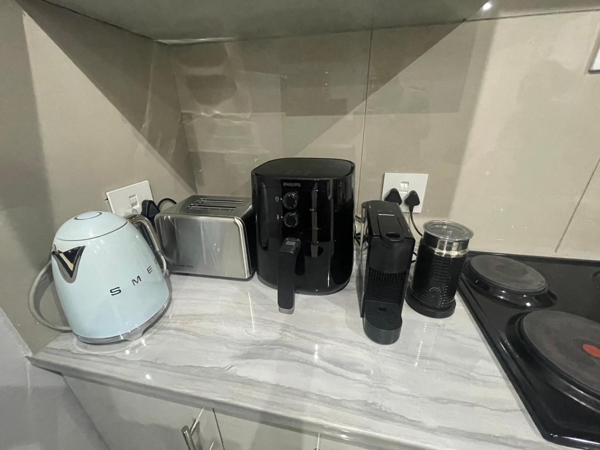 Trendy, Comfortable 1 Bedroom Apartments In Mthatha Bagian luar foto