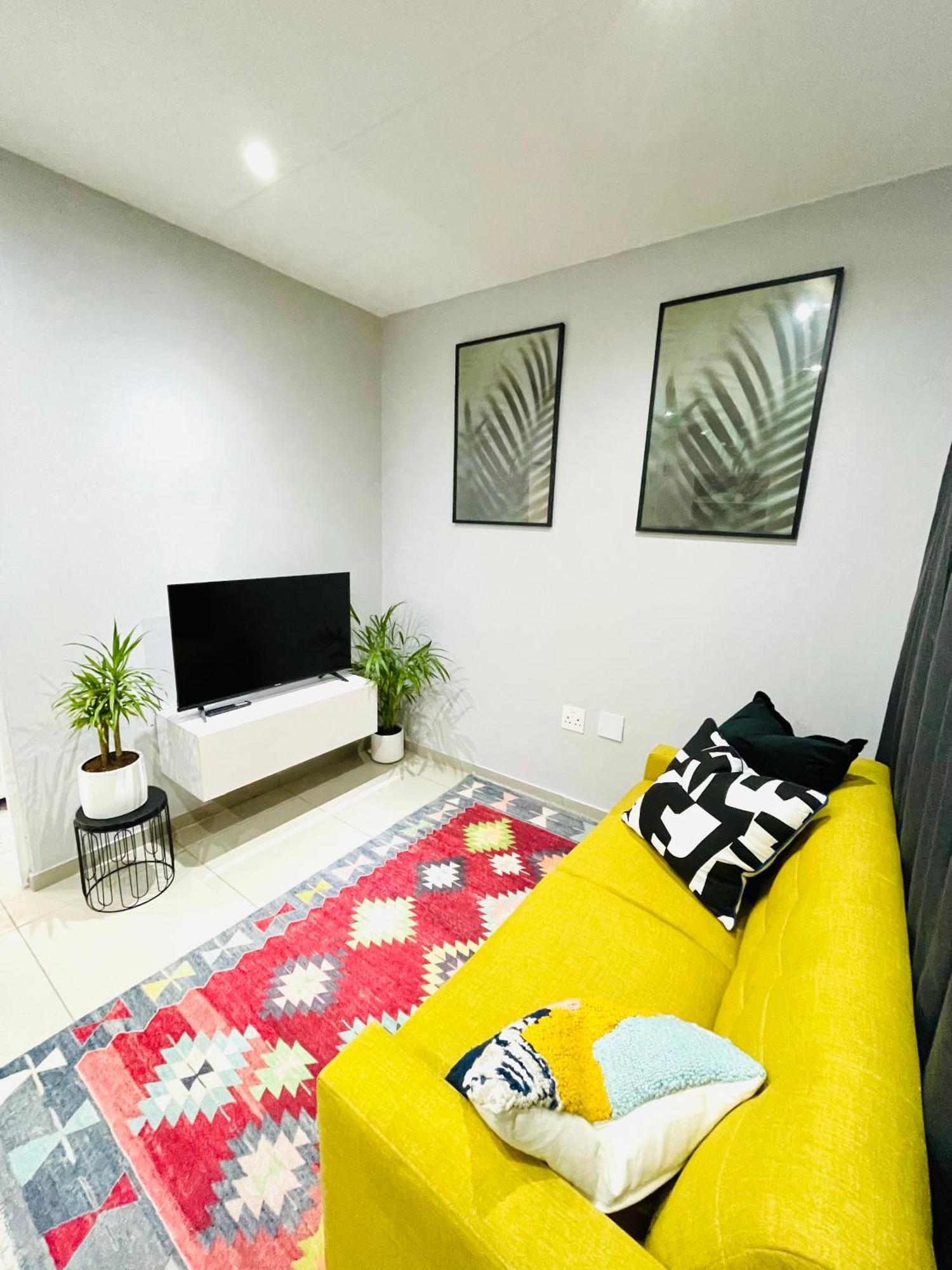 Trendy, Comfortable 1 Bedroom Apartments In Mthatha Bagian luar foto