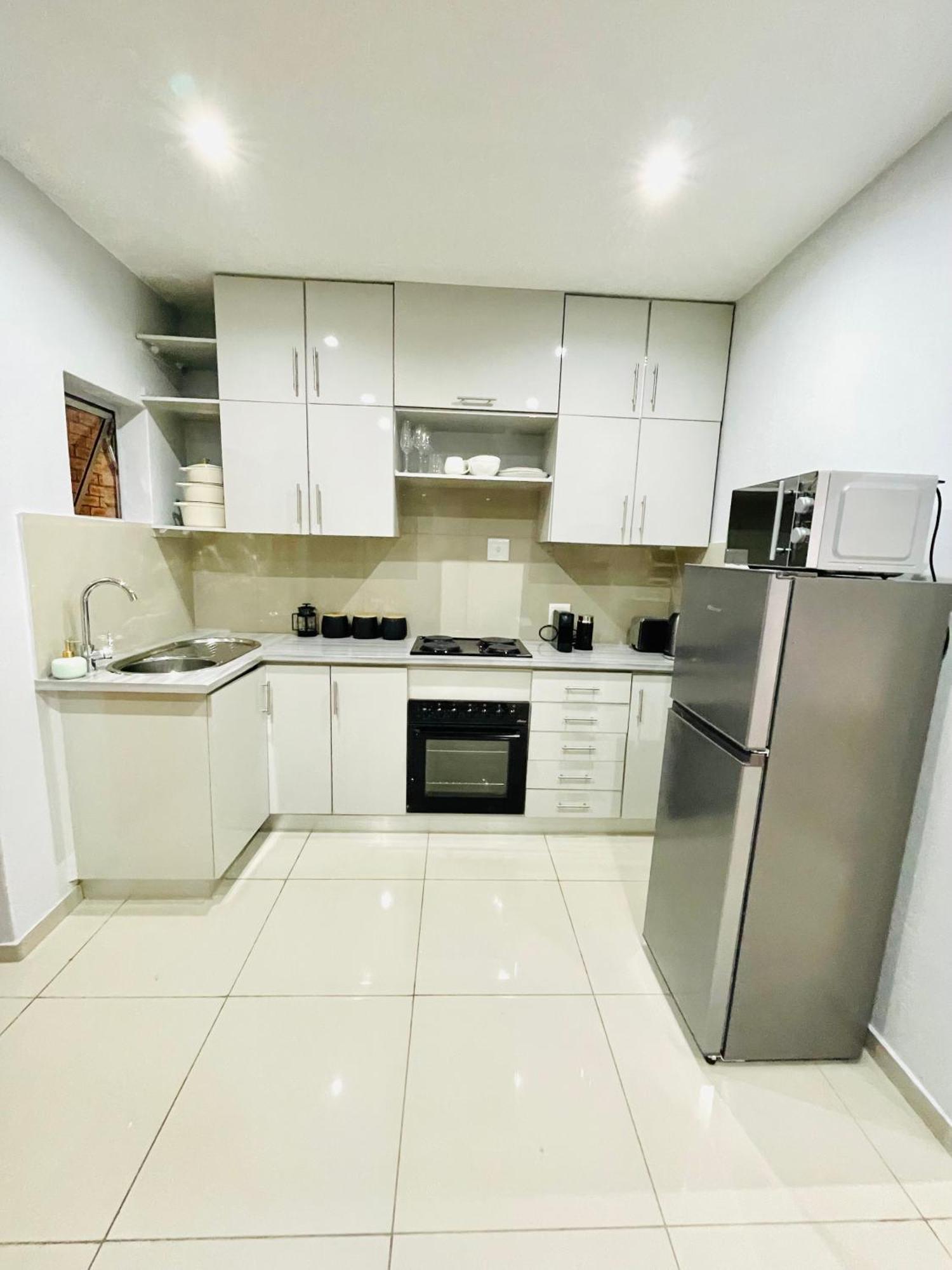 Trendy, Comfortable 1 Bedroom Apartments In Mthatha Bagian luar foto