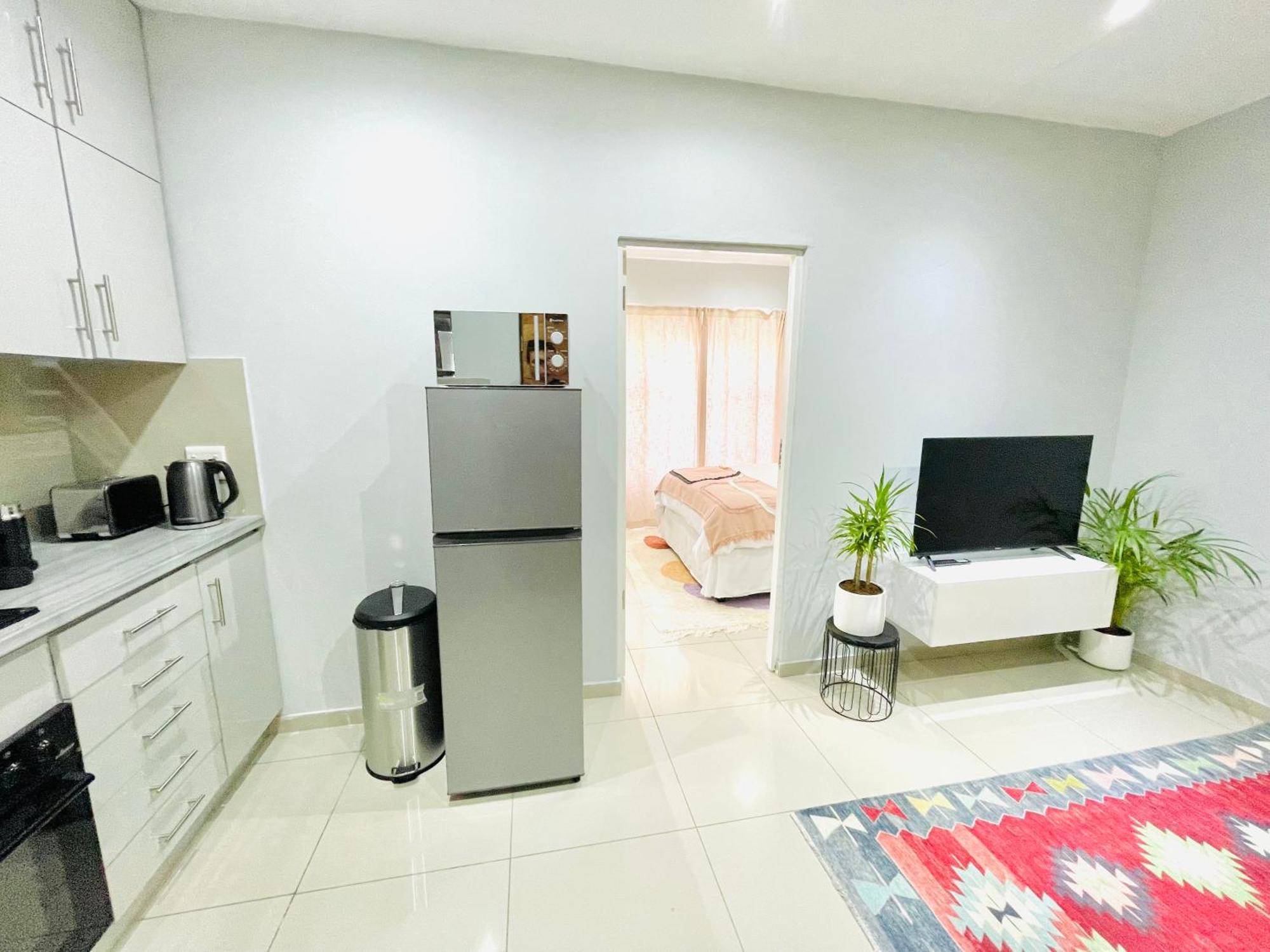 Trendy, Comfortable 1 Bedroom Apartments In Mthatha Bagian luar foto