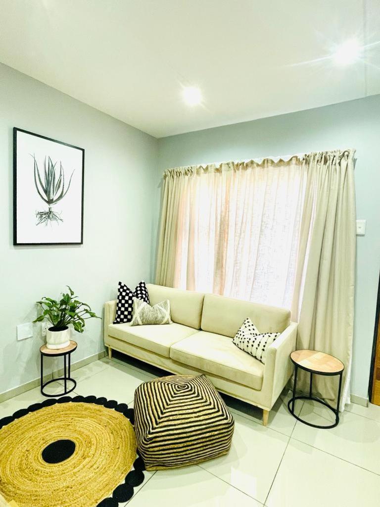 Trendy, Comfortable 1 Bedroom Apartments In Mthatha Bagian luar foto
